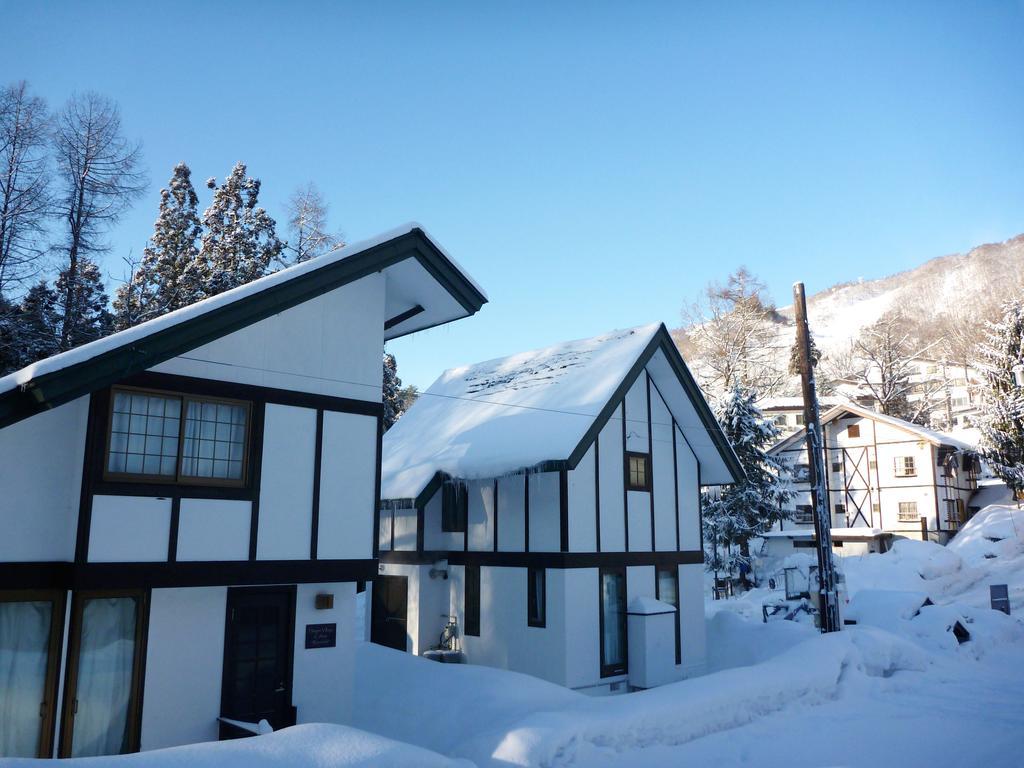 Zen Chalets Hakuba Luaran gambar