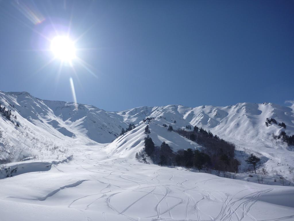 Zen Chalets Hakuba Luaran gambar