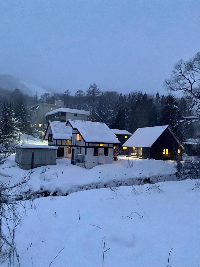 Zen Chalets Hakuba Luaran gambar